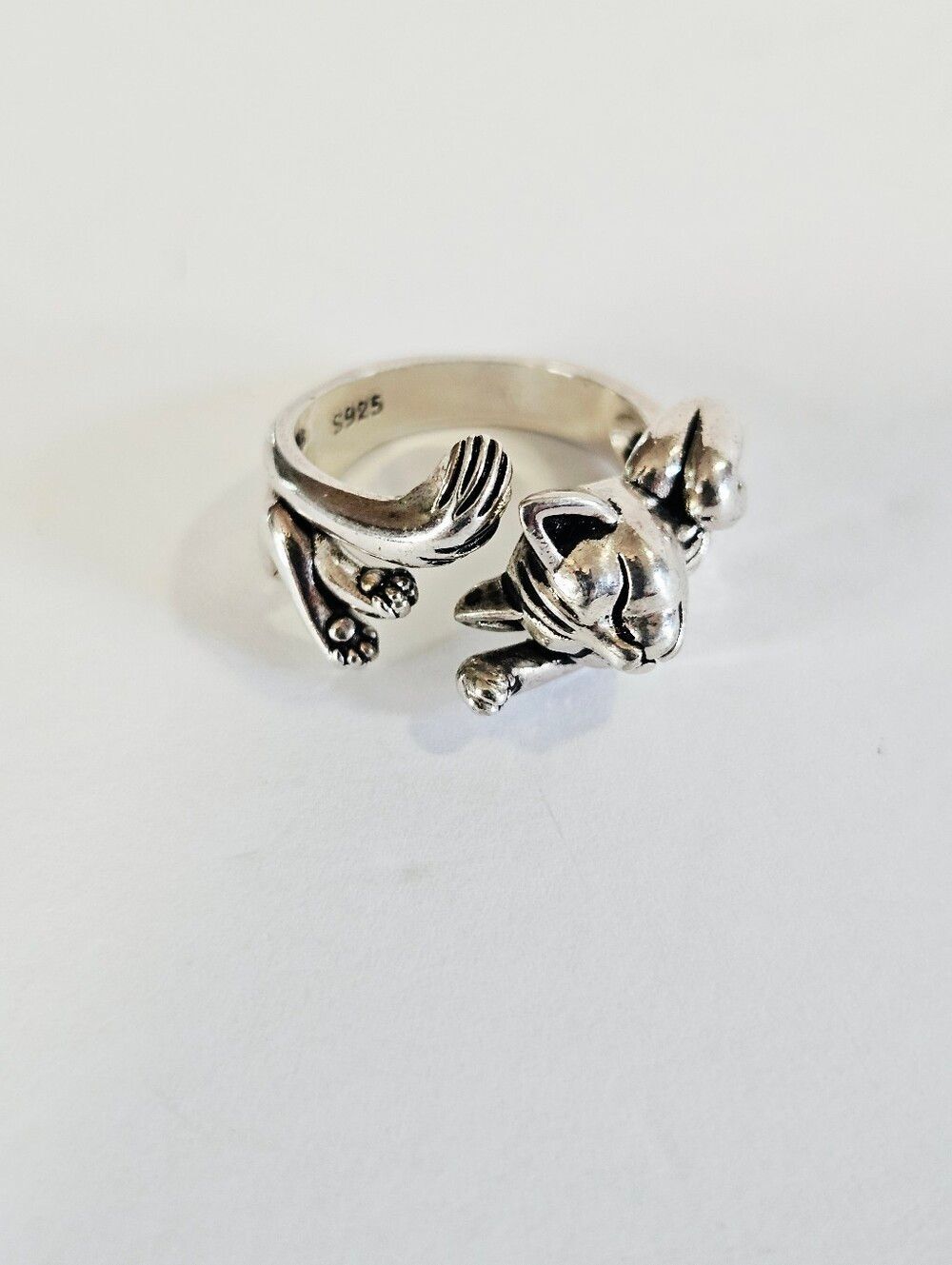 Sterling Silver 925 Chunky Sleepy Stretching Cat Wrap Adjustable Cuff Ring